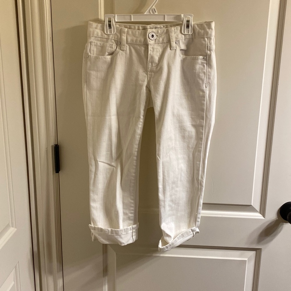 Guess white capris